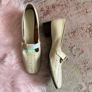 60s Vintage buckle mary jane’s ♡